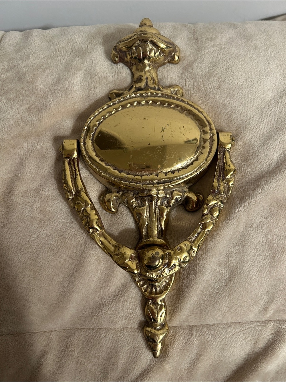Antique Ornate Hammered Gold Tone Brass Wall Door Knocker